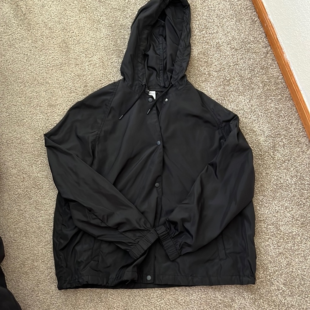 Black mens size large hooded snap up windbreaker, divided brand